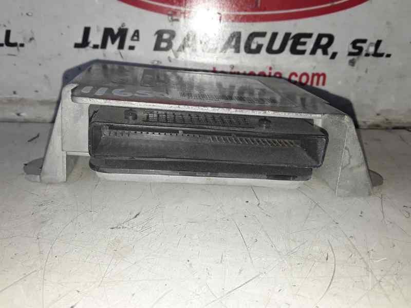 Recambio de centralita airbag para renault megane ii berlina 5p referencia OEM IAM 8200411006/604289900  