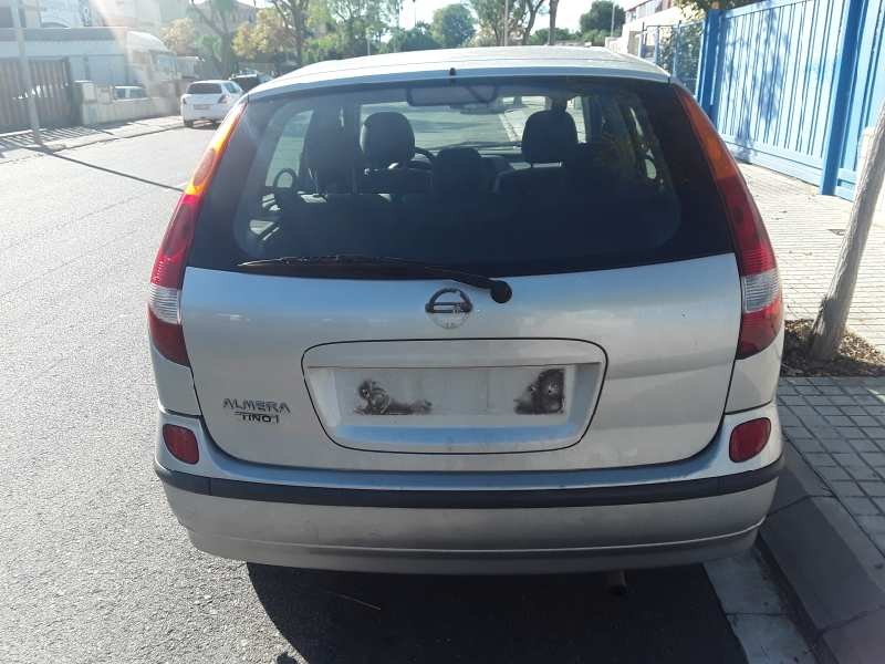 nissan almera tino (v10m) del año 2004