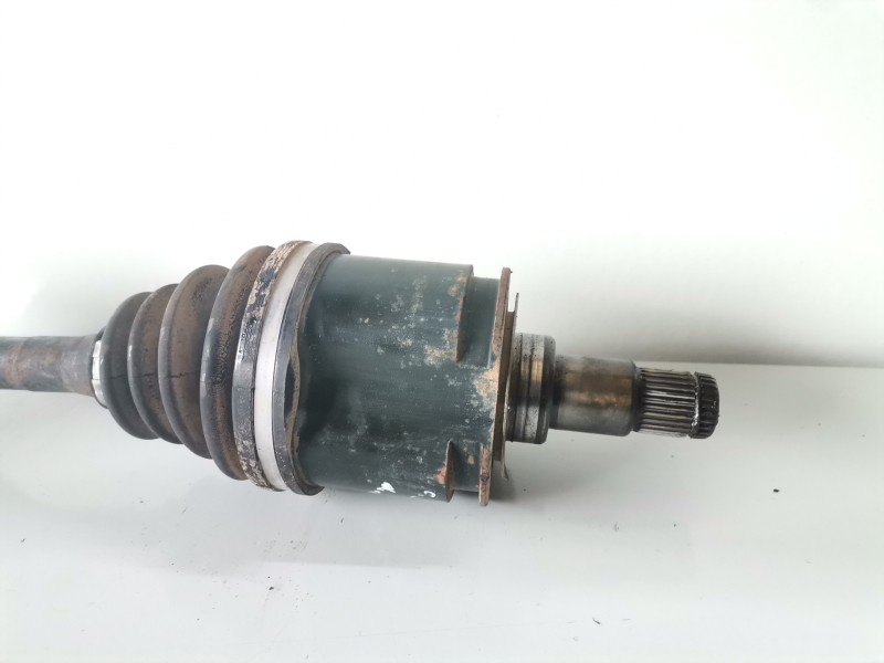 Recambio de transmision delantera derecha para toyota land cruiser (j9) 1kzte referencia OEM IAM   