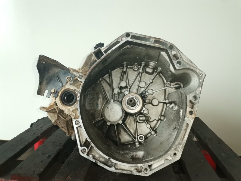 Recambio de caja cambios para renault kangoo ii (f/kw0) k9k804 referencia OEM IAM TL4A000  