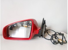 Recambio de retrovisor izquierdo para audi a4 berlina (8e) blb referencia OEM IAM 010681  