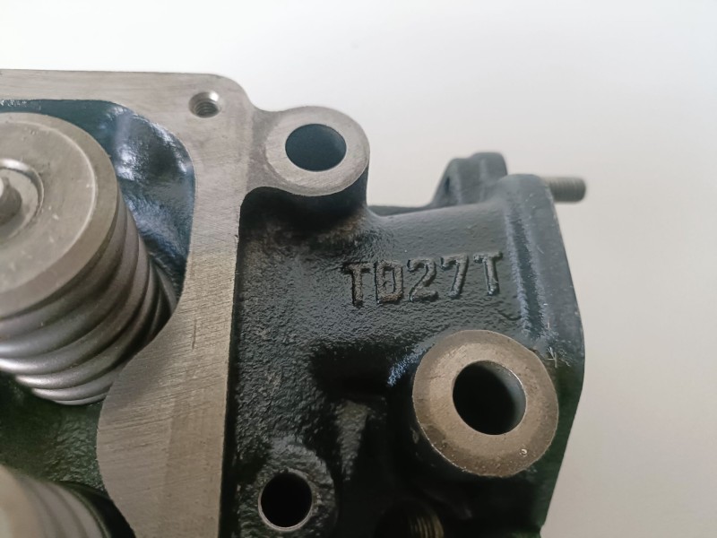 Recambio de culata para nissan terrano ii (r20) td27 referencia OEM IAM   