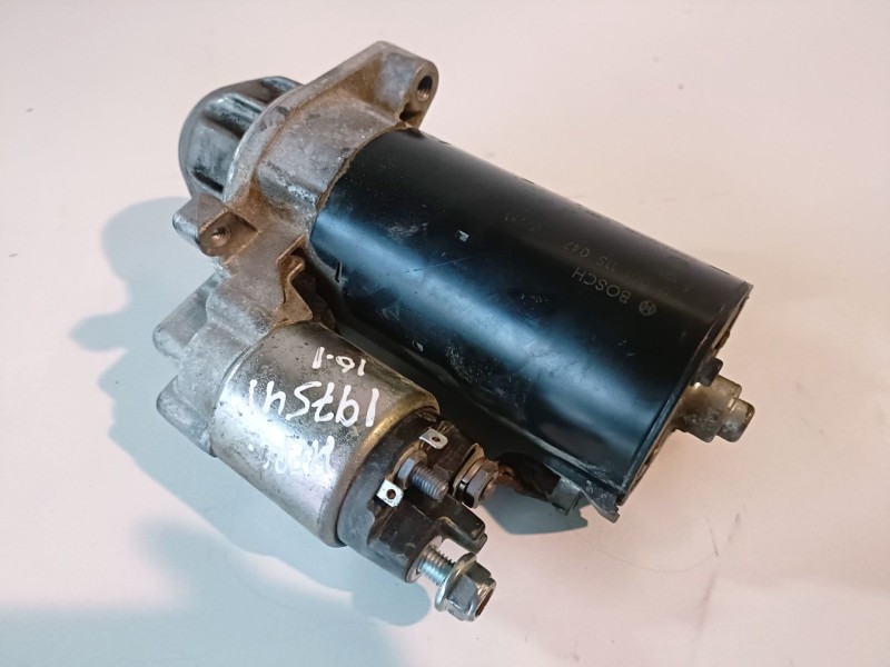 Recambio de motor arranque para mercedes-benz clase c (bm 204) berlina 646811 referencia OEM IAM 0001115047  