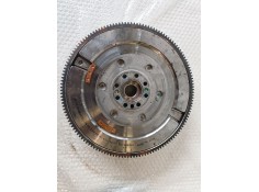 Recambio de kit embrague para peugeot 5008 ah01 referencia OEM IAM    2
