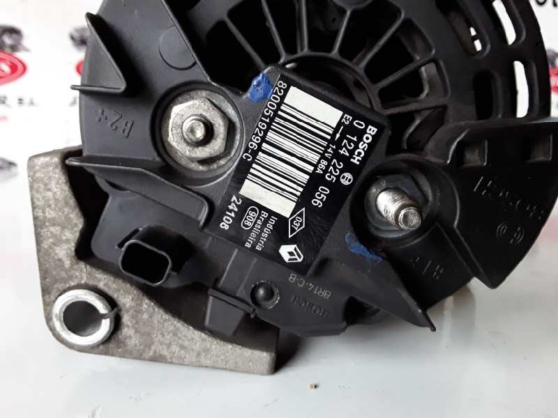 Recambio de alternador para renault twingo ii d4f772 referencia OEM IAM 0124225056/8200519296C  