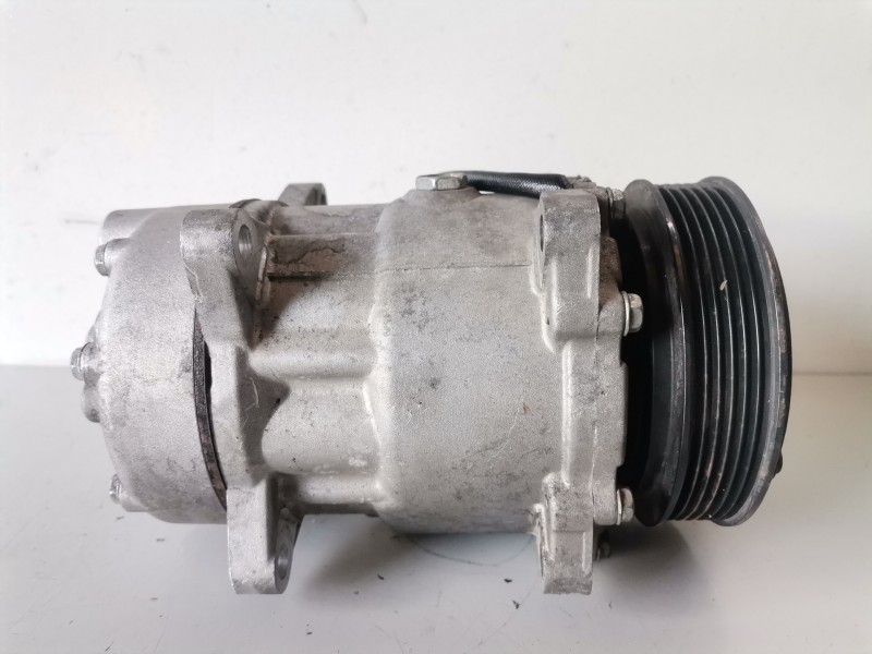 Recambio de compresor aire acondicionado para lancia phedra (180) rhm referencia OEM IAM 699272  