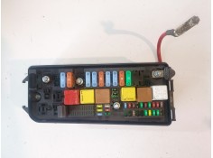 Recambio de caja reles / fusibles para opel signum z19dth referencia OEM IAM 13205800  