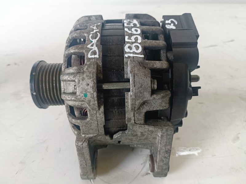Recambio de alternador para dacia sandero ii h4b400 referencia OEM IAM 231005079R  