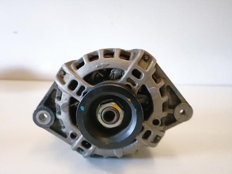 Recambio de alternador para hyundai i10 (pa) g4hg referencia OEM IAM F000BL0105/3730002850  