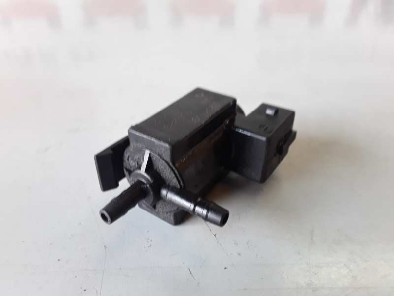 Recambio de valvula aire adicional para bmw serie 3 compacto (e46) 204d4 referencia OEM IAM 72234100/1742712  