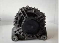 Recambio de alternador para renault twingo ii k9k740 referencia OEM IAM 0124425071  
