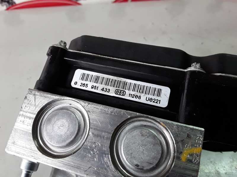 Recambio de abs para peugeot 5008 9h05 / 9hr referencia OEM IAM 0265230881/9674677580/0265951433  