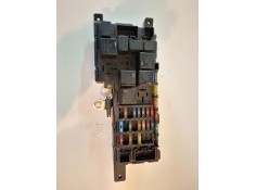 Recambio de caja reles / fusibles para volvo s60 berlina d5244t referencia OEM IAM 518717004  