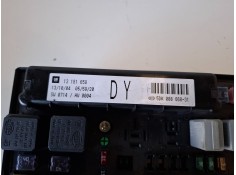 Recambio de caja reles / fusibles para opel astra h gtc z17dth referencia OEM IAM 13181658   2