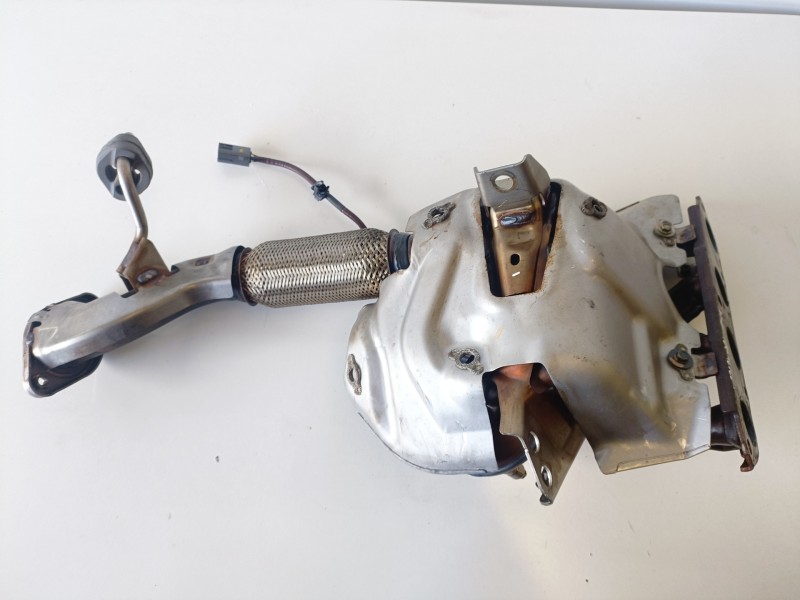 Recambio de catalizador para mazda cx-3 (dk) pe referencia OEM IAM PES12050XA  