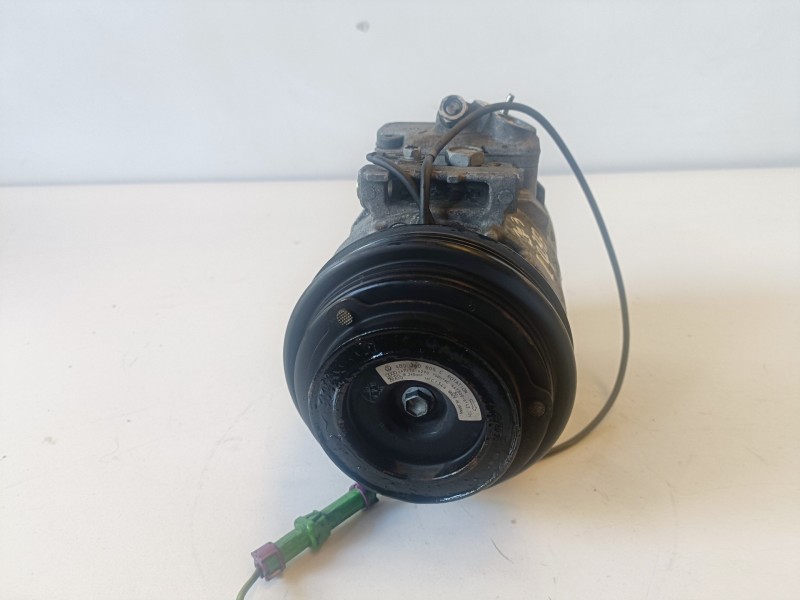 Recambio de compresor aire acondicionado para audi a6 berlina (4b2) afb referencia OEM IAM 4B0260805C  