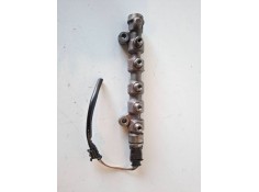 Recambio de rampa inyectora para renault master ii fase 2 furgón g9u650 referencia OEM IAM 0445214175  