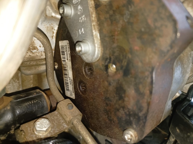 Recambio de motor completo para suzuki liana (rh/er) 8hy referencia OEM IAM 8HY  