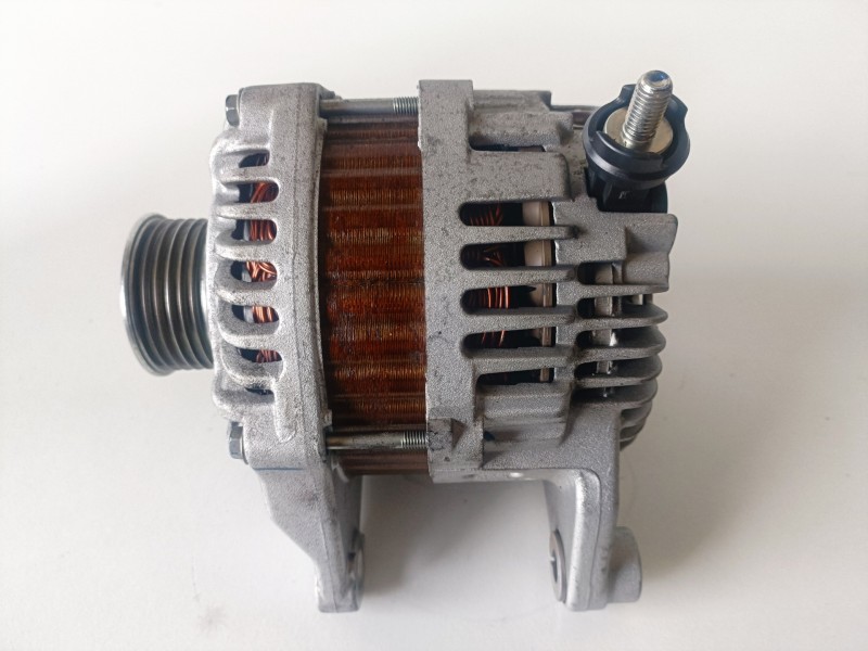 Recambio de alternador para mazda cx-3 (dk) pe referencia OEM IAM A5TJ0591ZT  