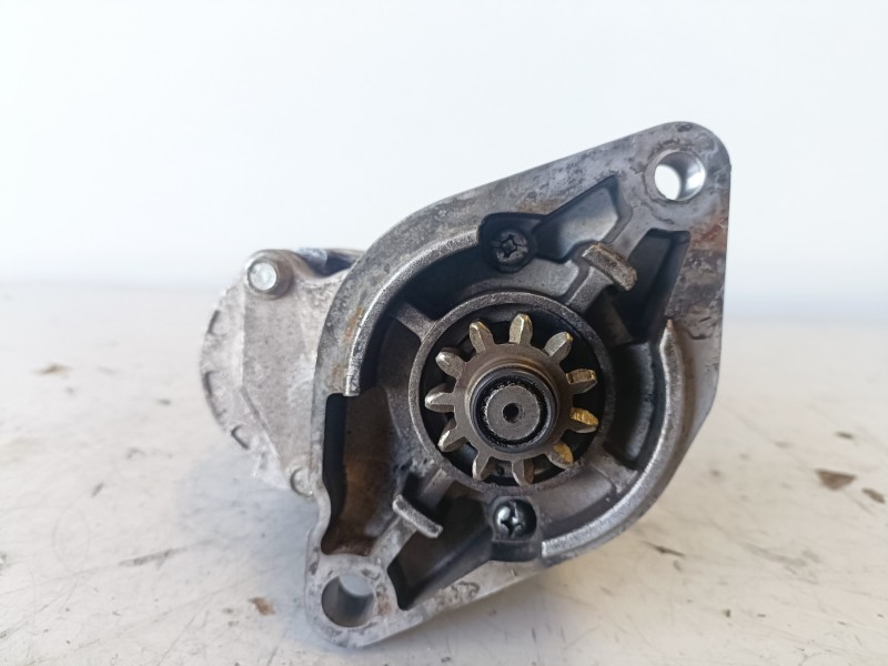 Recambio de motor arranque para volkswagen taro 2l referencia OEM IAM   