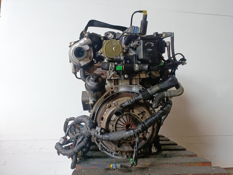 Recambio de motor completo para suzuki liana (rh/er) 8hy referencia OEM IAM 8HY  