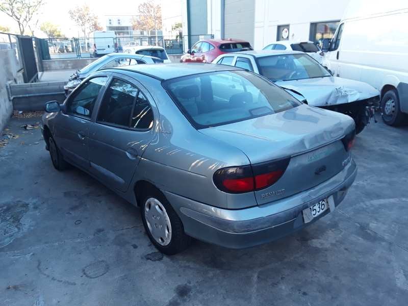 renault megane i fase 2 classic (la...) del año 1997