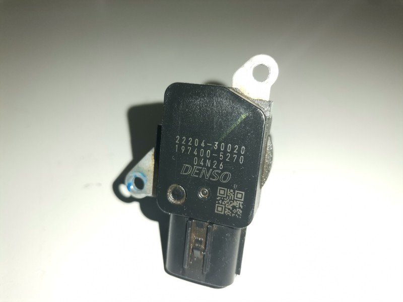 Recambio de caudalimetro para toyota hilux (kun) 2kd referencia OEM IAM 2220430020  