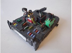 Recambio de caja reles / fusibles para citroen c3 8hy referencia OEM IAM 9653667280   2
