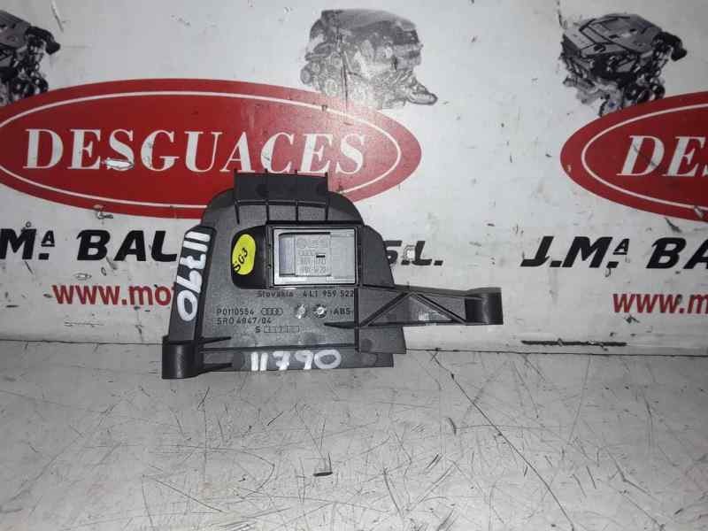 Recambio de mando elevalunas delantero derecho para audi q7 (4l) referencia OEM IAM   