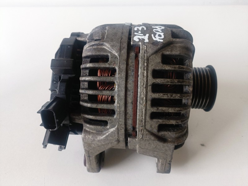 Recambio de alternador para ford mondeo berlina (gd) rkf referencia OEM IAM 0124415006  