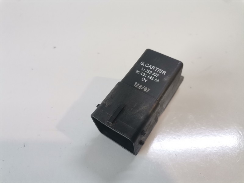 Recambio de caja precalentamiento para citroen jumpy rhk referencia OEM IAM 51252002  