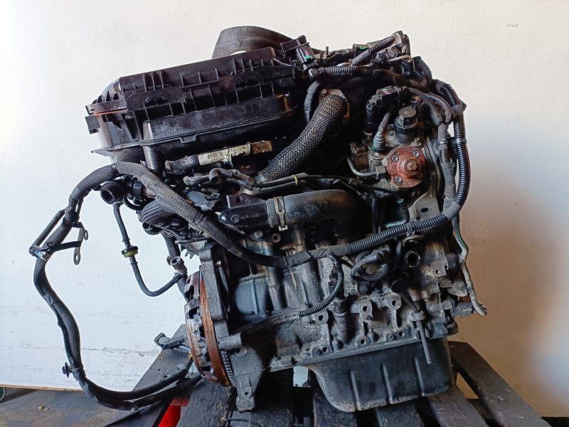 Recambio de motor completo para peugeot 207 8hr referencia OEM IAM 8HR  