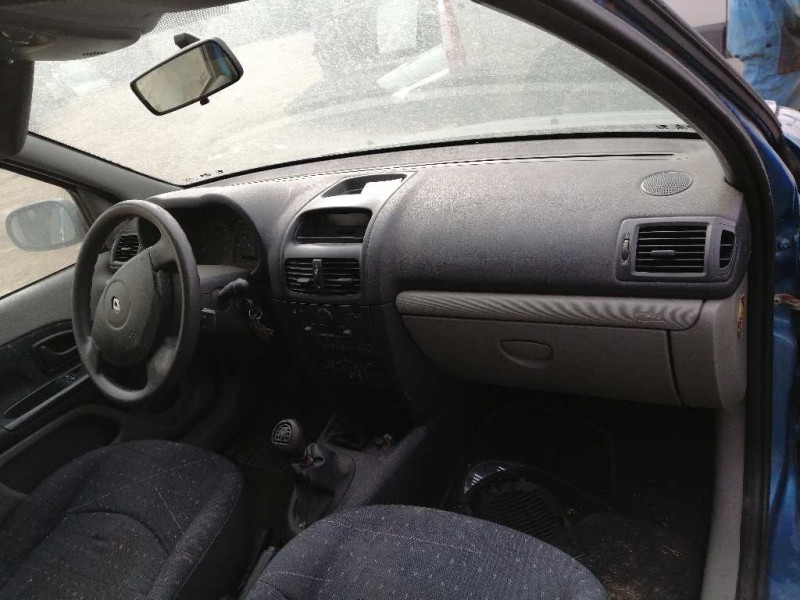renault clio ii fase ii (b/cb0) del año 2002