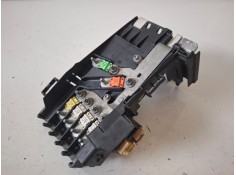 Recambio de caja reles / fusibles para citroen c4 picasso 9hz referencia OEM IAM 9665794680  