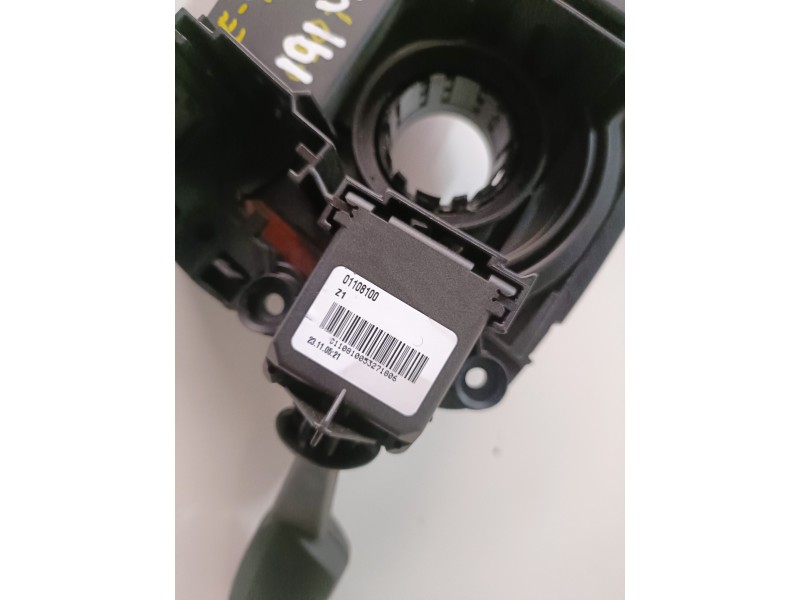 Recambio de mando luces para bmw serie 3 berlina (e90) 204d4 referencia OEM IAM 696527802  