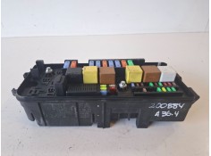 Recambio de caja reles / fusibles para opel vectra c berlina z19dth referencia OEM IAM 13190370  