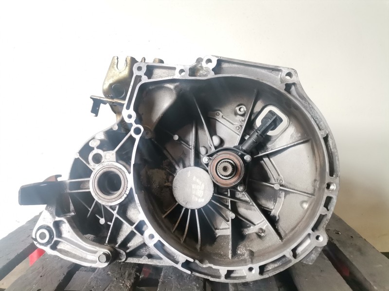 Recambio de caja cambios para mazda 3 berlina (bk) y6 referencia OEM IAM 3M5R7002YF  