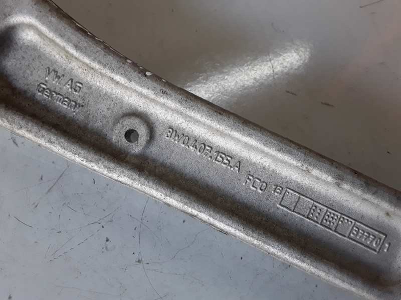 Recambio de brazo suspension superior delantero izquierdo para audi a4 avant (8w5) deu referencia OEM IAM 8W0407155A  