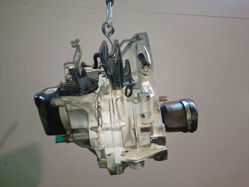 Recambio de caja cambios para dacia sandero k9k612 referencia OEM IAM JR5336  