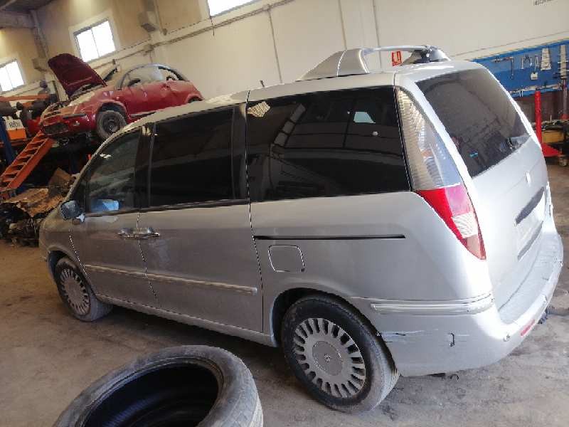 lancia phedra (180) del año 2004