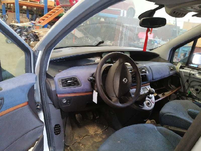 lancia phedra (180) del año 2004