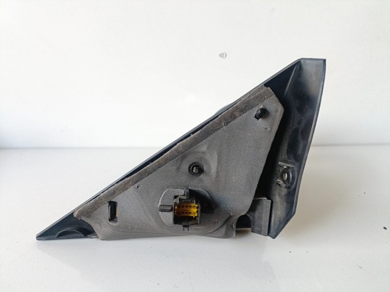 Recambio de retrovisor derecho para renault scenic ii (jm) k9k732 referencia OEM IAM 11261127  