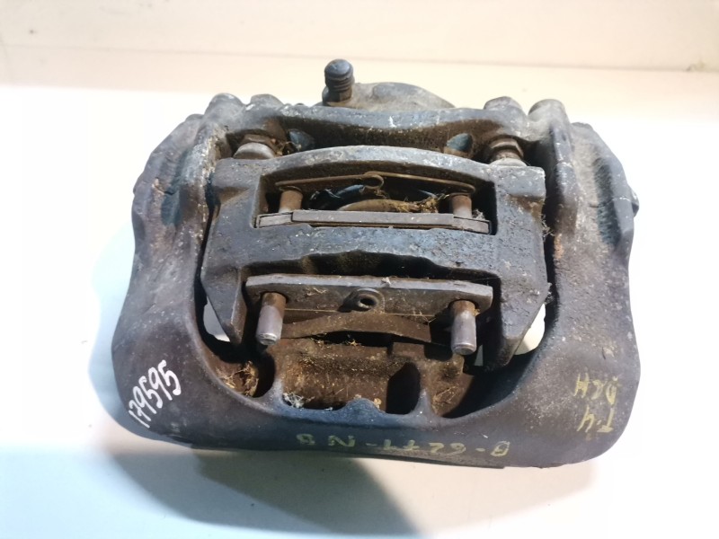 Recambio de pinza de freno delantera derecha para volkswagen t4 transporter aab referencia OEM IAM   