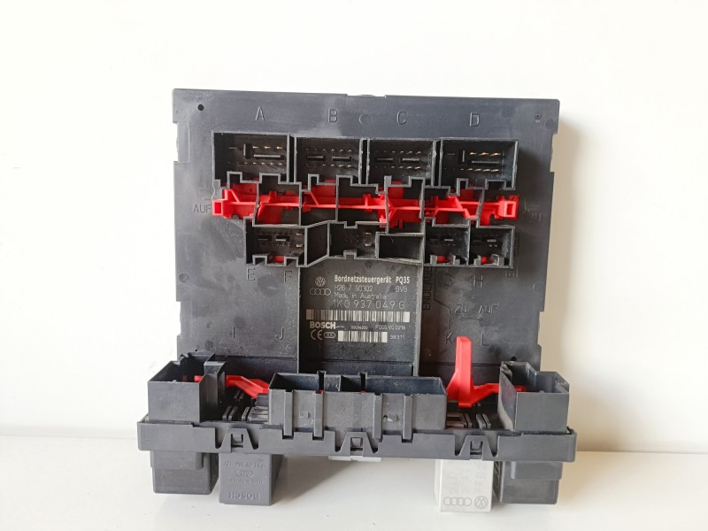 Recambio de caja reles / fusibles para volkswagen touran (1t1) avq referencia OEM IAM 1K0937049G  