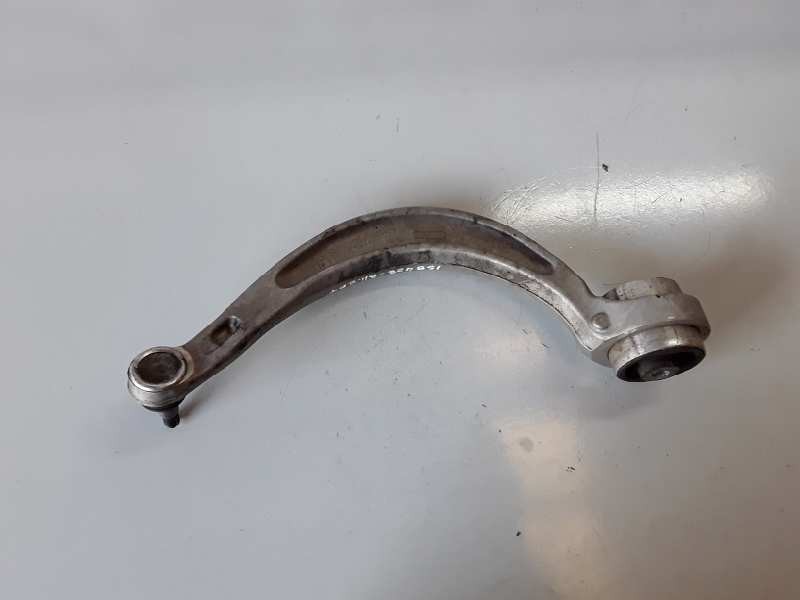 Recambio de brazo suspension inferior delantero izquierdo para audi a4 avant (8w5) deu referencia OEM IAM 8W0407695A  