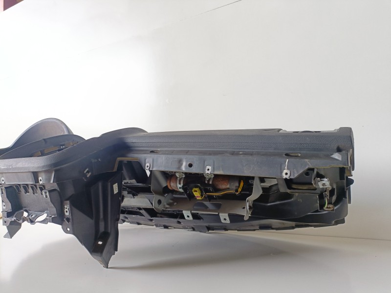 Recambio de salpicadero para volkswagen golf v (1k1)(10.2003) bkc referencia OEM IAM 1K1858295  