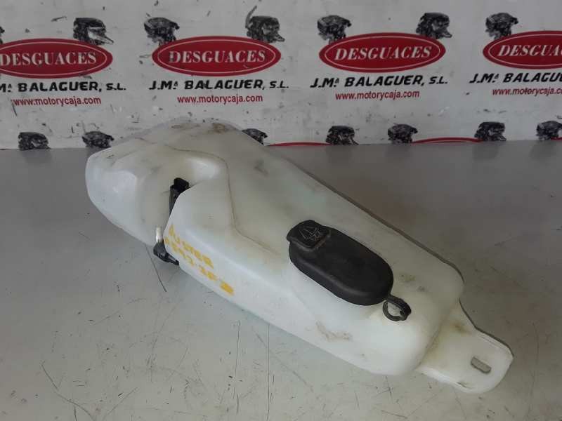 Recambio de deposito limpia para dacia duster i k9k856 referencia OEM IAM 8200210002/8200440772/8200609549  