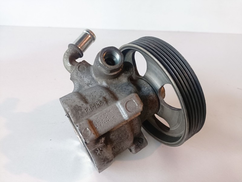 Recambio de bomba direccion para citroen berlingo 9hw referencia OEM IAM 9659820880  