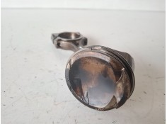 Recambio de piston para dacia sandero ii h4b400 referencia OEM IAM    2