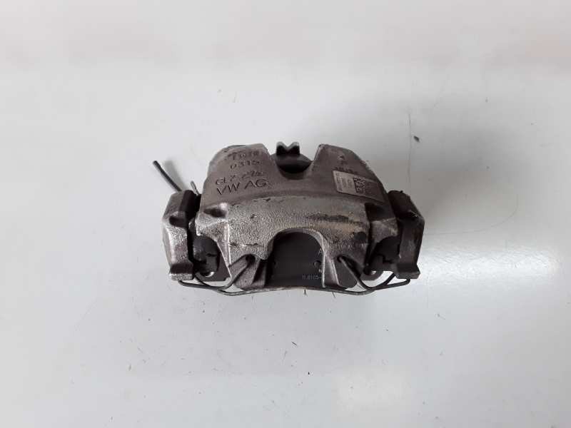 Recambio de pinza de freno delantera izquierda para audi a4 avant (8w5) deu referencia OEM IAM 8W05DH  